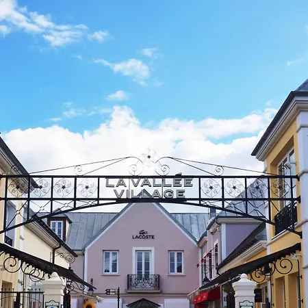 Charming & Cosy - 10mn From Disneyland Apartment *